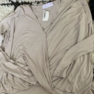 L grayish tan top. Brand new.